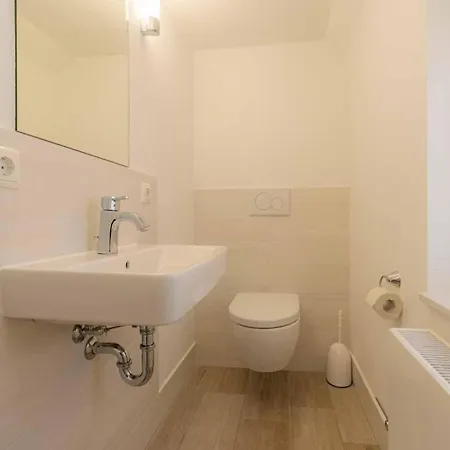 Dat-groote-huus-id-423 Holiday home *