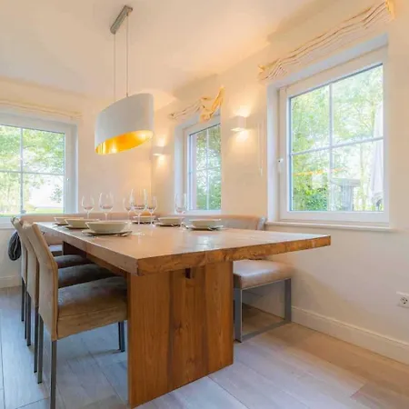Groote Huus Id 423 Holiday home
