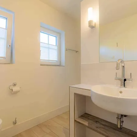 Groote Huus Id 423 Holiday home *